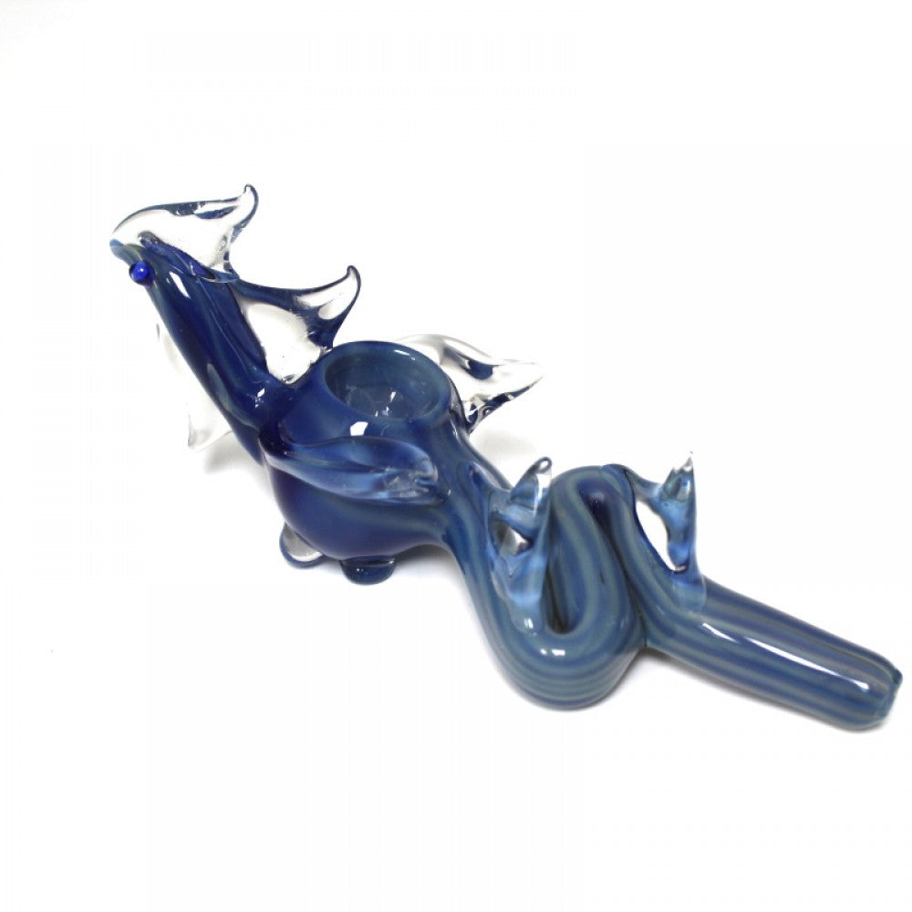 7-inch dragon shape glass hand pipe featuring detailed dragon-inspired glasswork, durable glass construction, smooth polished finish, intricate decorative detailing, and artistic fantasy styling.