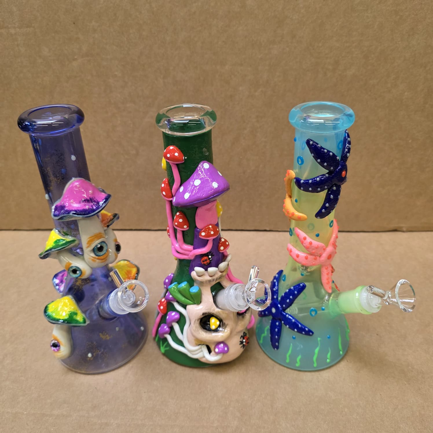 Glow in the dark art design water pipe