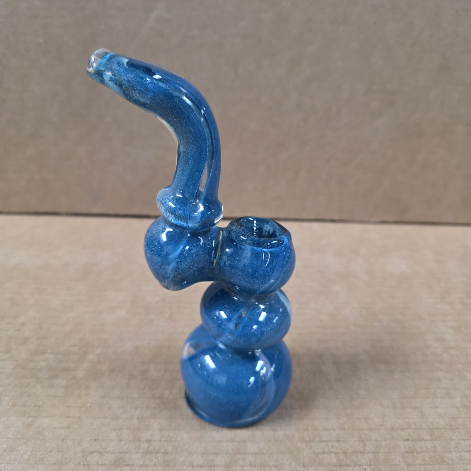 Solid color heavy duty bubbler medium size