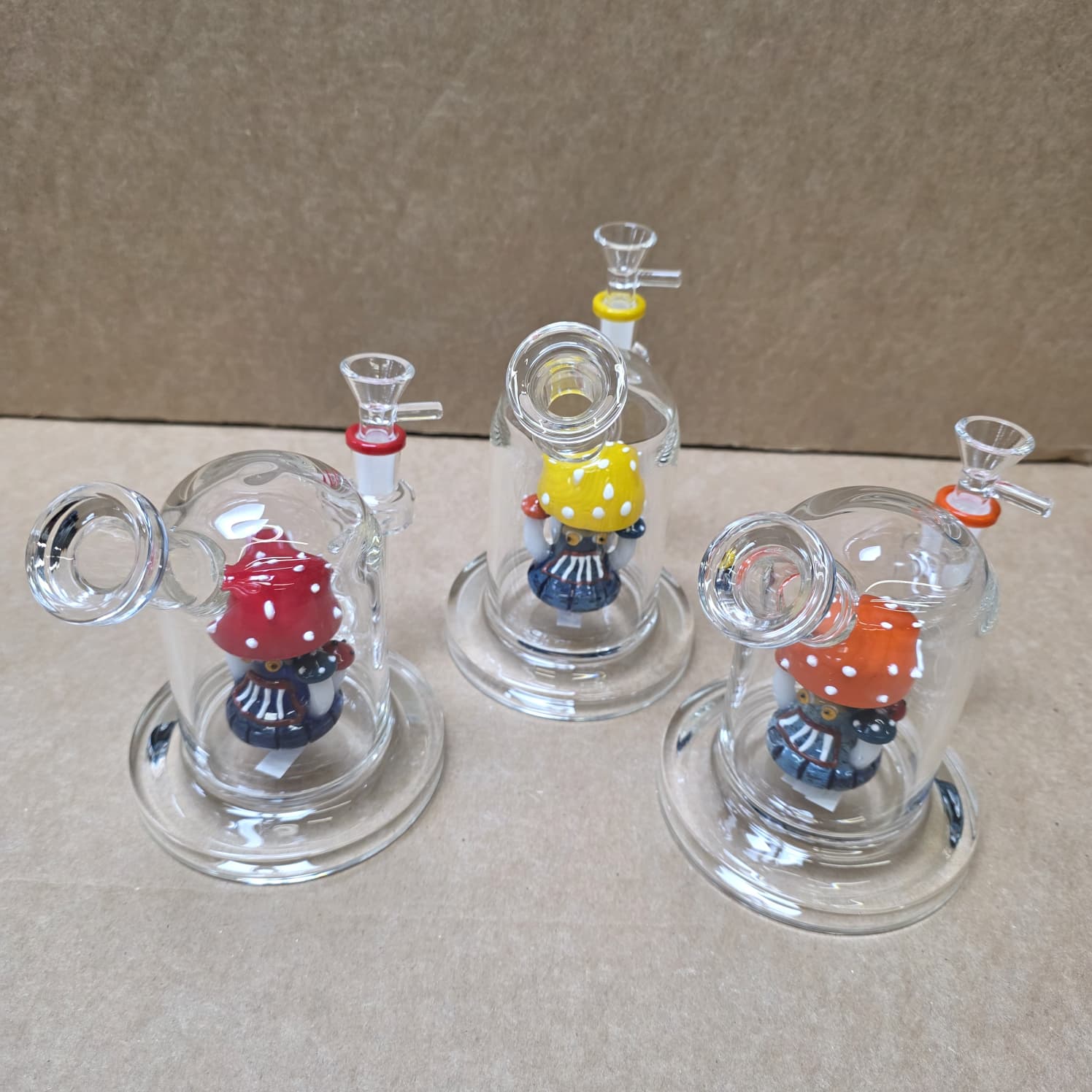 Thick mushroom percolate water pipe