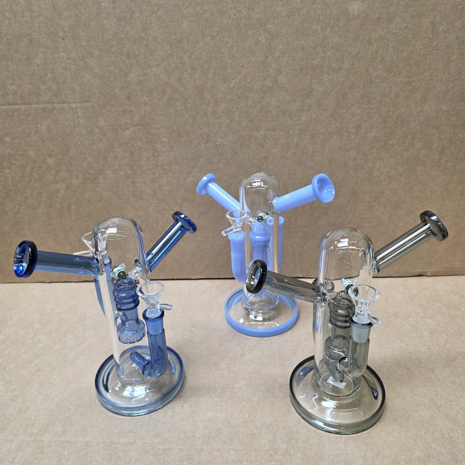 Two side mouth pieces with two bowls water pipe
